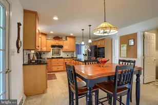 1041 Castle Maine Ct, Elizabethtown, PA 17022 - Photo 19