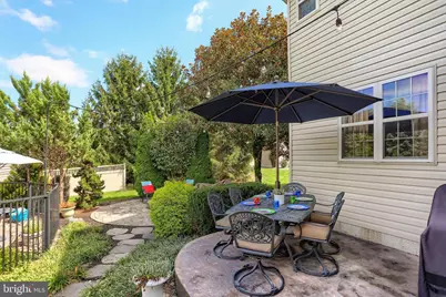 1041 Castle Maine Court, Elizabethtown, PA 17022 - Photo 51