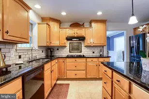 1041 Castle Maine Ct, Elizabethtown, PA 17022 - Photo 15