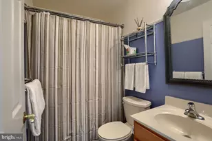1041 Castle Maine Ct, Elizabethtown, PA 17022 - Photo 25