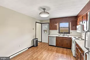 2960 Orchard Ln, Middletown, PA 17057 - Photo 9