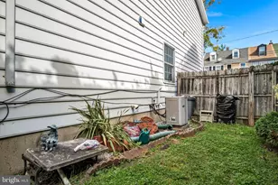 1422 Green St, Harrisburg, PA 17102 - Photo 29