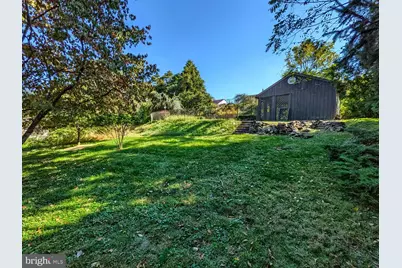 1115 Whitehall Drive, Harrisburg, PA 17110 - Photo 3