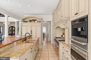 740 Hampton Ct, Harrisburg, PA 17112 - Photo 9