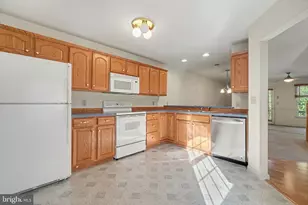 892 Woodridge Dr, Middletown, PA 17057 - Photo 11