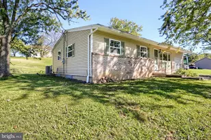 7256 Sandy Hollow Rd, Harrisburg, PA 17112 - Photo 3