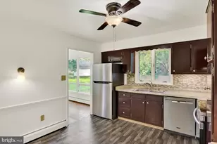 5060 Franklin St, Harrisburg, PA 17111 - Photo 7