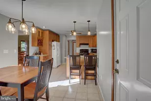 5814 Barnsley Dr, Harrisburg, PA 17111 - Photo 11