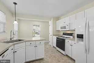 1914 New Dawn Dr, Harrisburg, PA 17110 - Photo 3