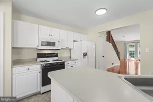 1914 New Dawn Dr, Harrisburg, PA 17110 - Photo 19