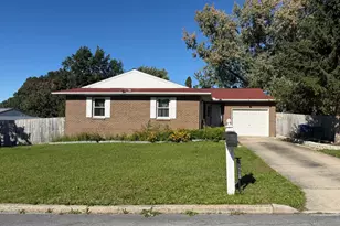 5537 Edsel St, Harrisburg, PA 17109 - Photo 1