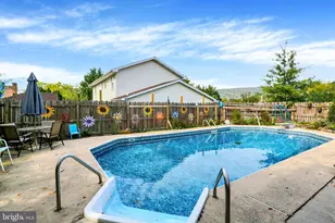 2416 Wicklow Dr, Harrisburg, PA 17112 - Photo 7