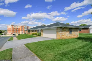 564 W Caracas Ave, Hershey, PA 17033 - Photo 5