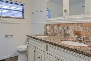 564 W Caracas Ave, Hershey, PA 17033 - Photo 15