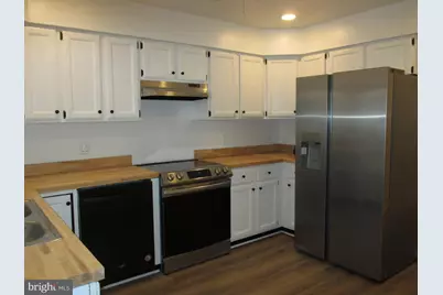 2107 Penn Street, Harrisburg, PA 17110 - Photo 7