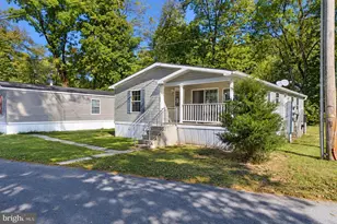 345 Caravan Ct, Middletown, PA 17057 - Photo 1