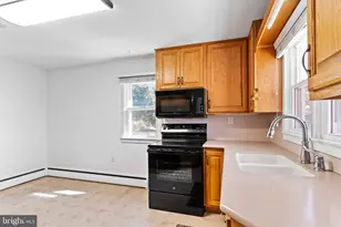 736 Chambers St, Harrisburg, PA 17113 - Photo 9