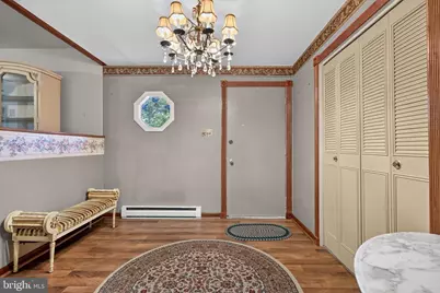 5869 Laurel Street, Harrisburg, PA 17112 - Photo 5