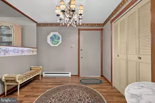 5869 Laurel St, Harrisburg, PA 17112 - Photo 5