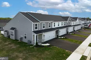1048 Addie Ln, Harrisburg, PA 17112 - Photo 35