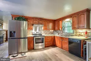 120 Hillymede, Harrisburg, PA 17111 - Photo 17