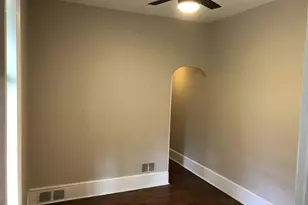 1110 N 2nd St, Harrisburg, PA 17102 - Photo 29