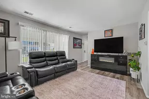 293 Sweetbriar Dr, Harrisburg, PA 17111 - Photo 5