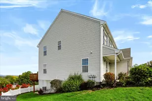 753 Winding Ln, Harrisburg, PA 17111 - Photo 5