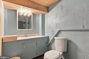 5009 Irene Dr, Harrisburg, PA 17112 - Photo 29