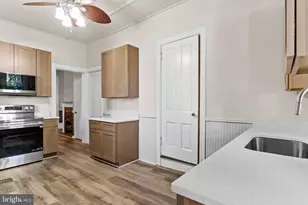 1525 Green St, Harrisburg, PA 17102 - Photo 13