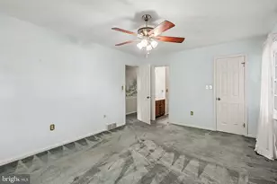 725 Lockwood Ct, Harrisburg, PA 17112 - Photo 17