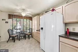 1330 Fox Hollow Dr, Harrisburg, PA 17113 - Photo 11