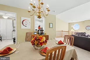 1330 Fox Hollow Dr, Harrisburg, PA 17113 - Photo 9