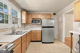 361 E Roosevelt Ave, Middletown, PA 17057 - Photo 11