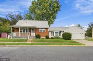 361 E Roosevelt Ave, Middletown, PA 17057 - Photo 1