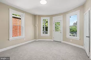 2327 N 3rd St, Harrisburg, PA 17110 - Photo 23