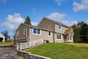7547 Lakeside Ave, Harrisburg, PA 17112 - Photo 5