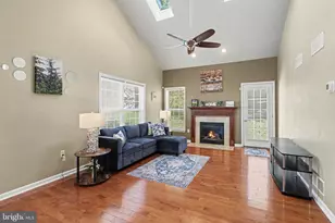5938 Pinedale Ct, Harrisburg, PA 17111 - Photo 3