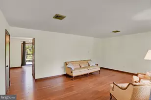 1380 Kelly Rd, Harrisburg, PA 17113 - Photo 5