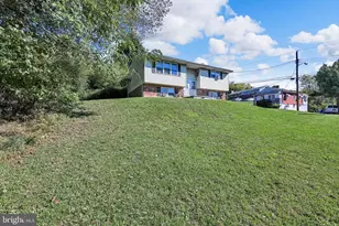 451 Main St, Harrisburg, PA 17113 - Photo 35