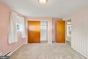 1424 Karen Dr, Harrisburg, PA 17109 - Photo 15