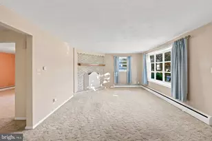 1424 Karen Dr, Harrisburg, PA 17109 - Photo 7