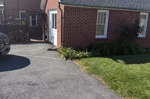 7 Oakleigh Ave, Harrisburg, PA 17111 - Photo 5