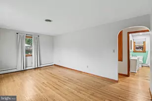 140 Peach Ave, Hershey, PA 17033 - Photo 5