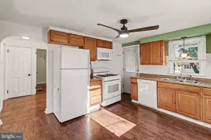 1802 and 1804 E Caracas Ave, Hershey, PA 17033 - Photo 17