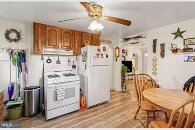 1802 and 1804 E Caracas Avenue, Hershey, PA 17033 - Photo 7