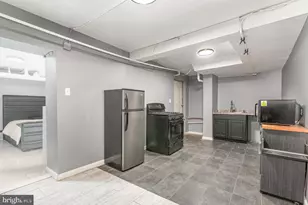 2304 N 2nd St, Harrisburg, PA 17110 - Photo 15