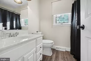 239 W High St, Hummelstown, PA 17036 - Photo 11