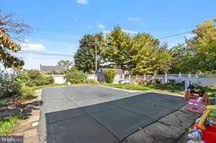 5012 Constitution Ave, Harrisburg, PA 17109 - Photo 15