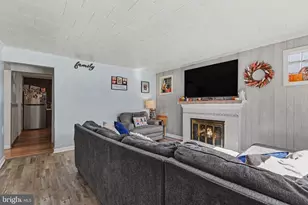 5012 Constitution Ave, Harrisburg, PA 17109 - Photo 7
